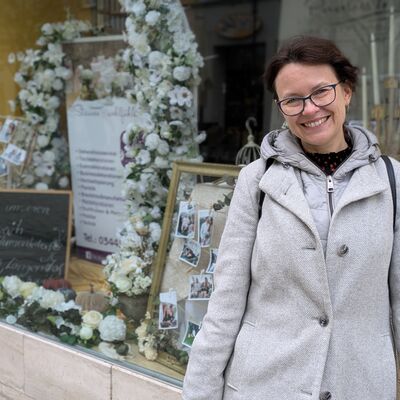 Bild vergrößern: Schaufenser-Aktion Hochzeitsplanerin Jana Loth