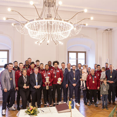 Bild vergr&ouml;&szlig;ern: 2025-02-17 Pokalfeier MBC 2025_Anne Kasten