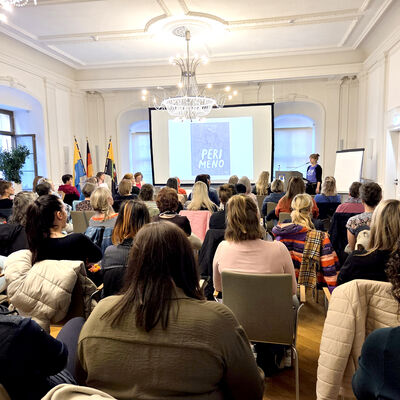 Bild vergr&ouml;&szlig;ern: Peri Meno G�ste